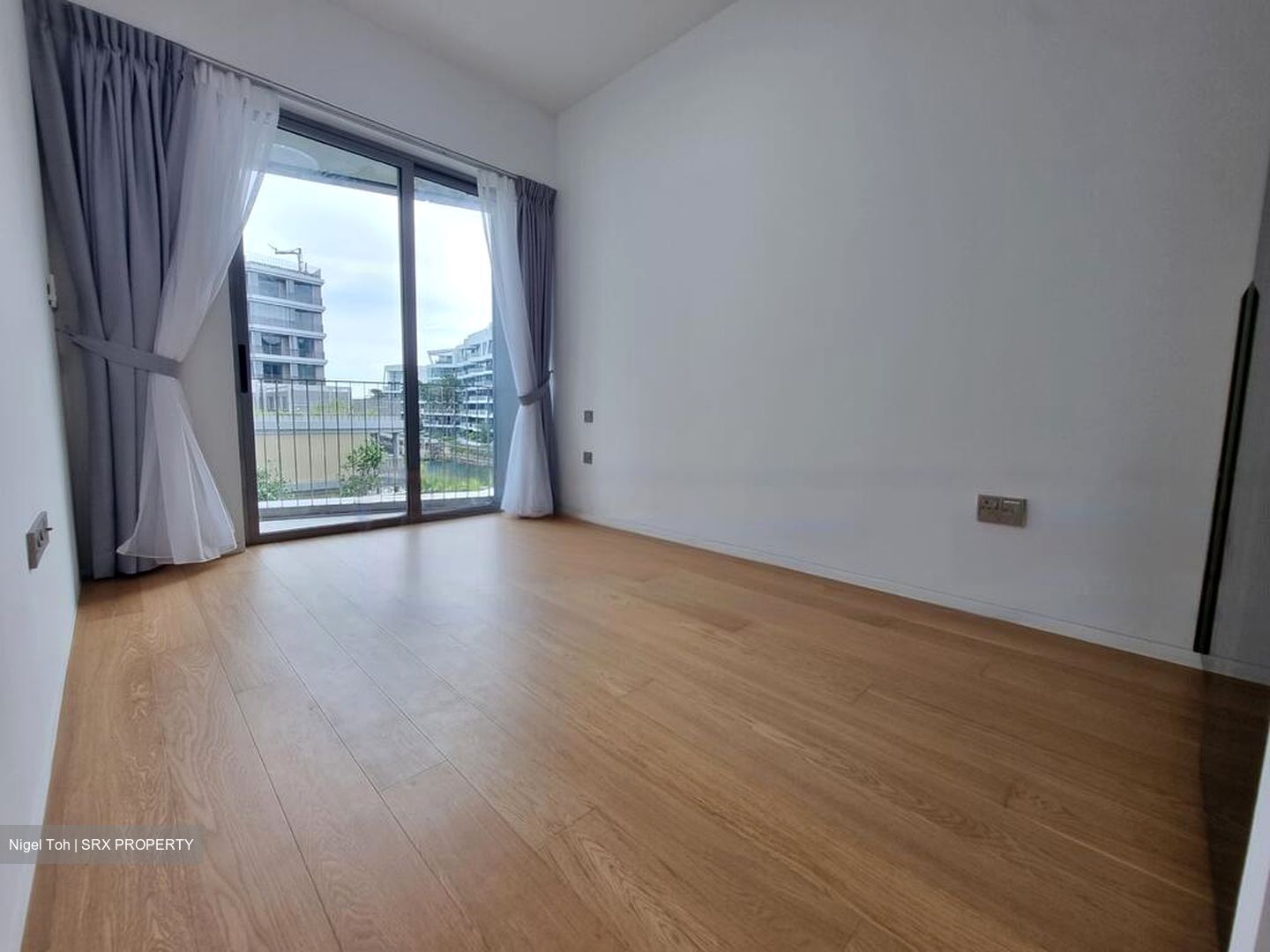 Harbourfront Avenue (D4), Condominium #447339571